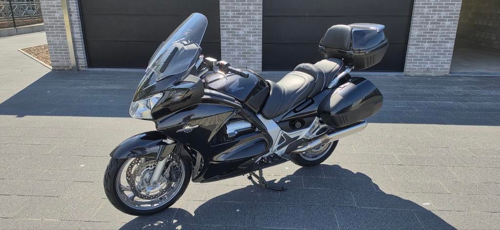 Te koop ST1300 bj 2012., Motoren, Motoren | Honda, Particulier