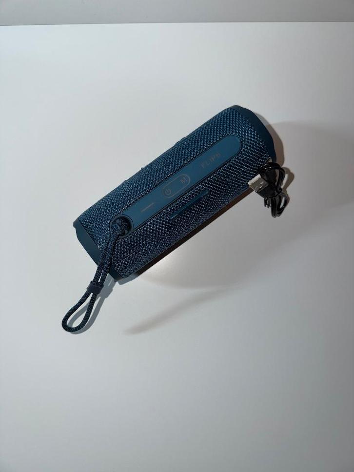 Enceinte portable Bluetooth Bleue, TV, Hi-fi & Vidéo, Enceintes, Neuf, Autres types, 60 à 120 watts, Autres marques, Enlèvement ou Envoi