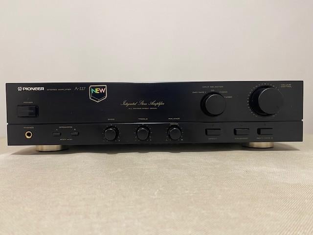 Pioneer Integrated Stereo Amplifier A-227, Ophalen, Stereo, Pioneer