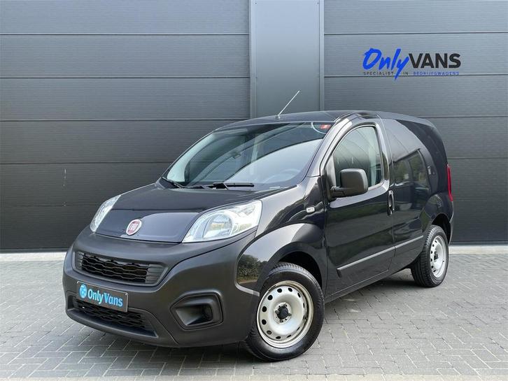 Fiat Fiorino 1.4i / Airco / 1 Jaar Garantie / € 7.430 Ex. B, Auto's, Bestelwagens en Lichte vracht, Bedrijf, ABS, Airbags, Airconditioning