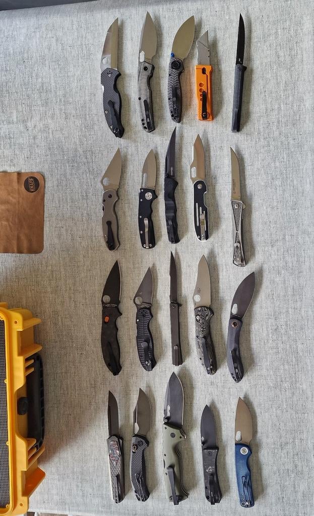 Couteaux de poche, Hobby & Loisirs créatifs, Dessin, Comme neuf