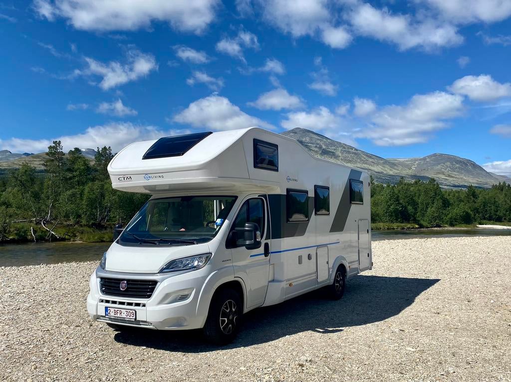 Sun Living A75SL – 5 slaapplaatsen – instapklaar, Caravans en Kamperen, Standaard zit, Alkoof, Fiat, Sun Living