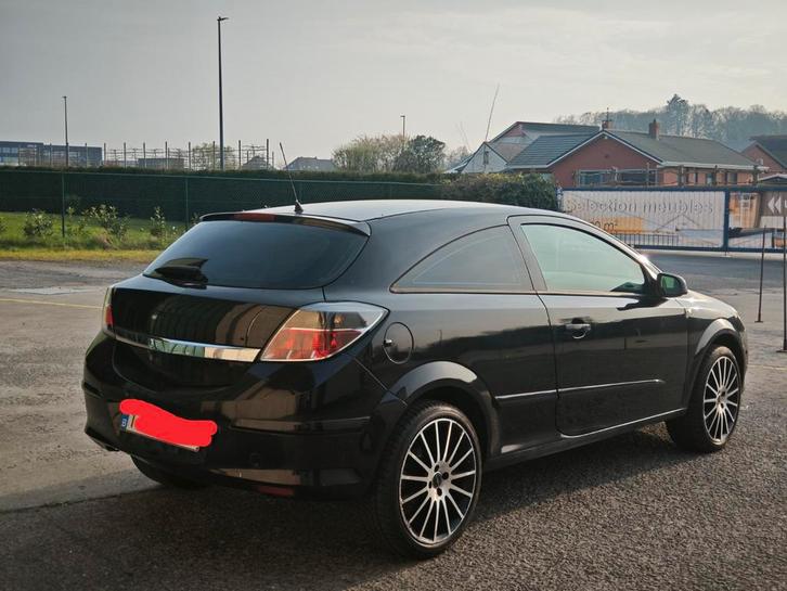 Opel Astra 1.4 LEZ 2031 prête a immatriculé, Autos, Opel, Particulier, Astra, Isofix, Essence, Euro 4, Hatchback, 3 portes, Boîte manuelle