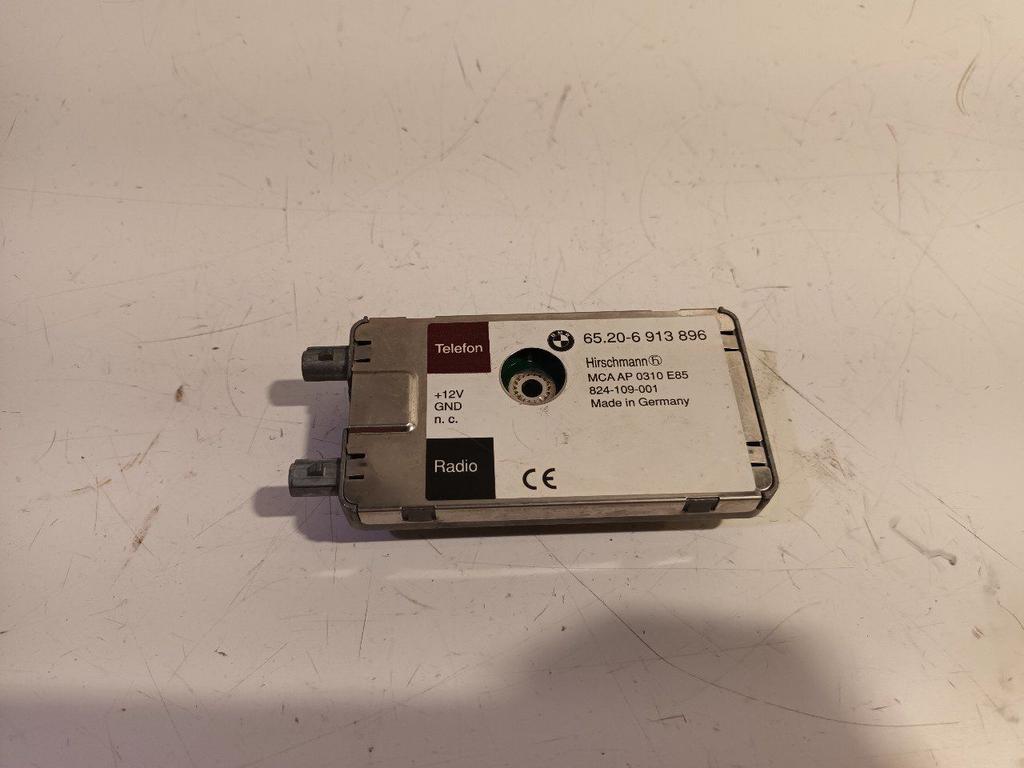 Antenne versterker BMW Z4, Ophalen of Verzenden, Van der Ven Autorecycling B.V., Onderdelen@venauto.nl, Ettenseweg 76, 4706 PB Roosendaal, The Netherlands