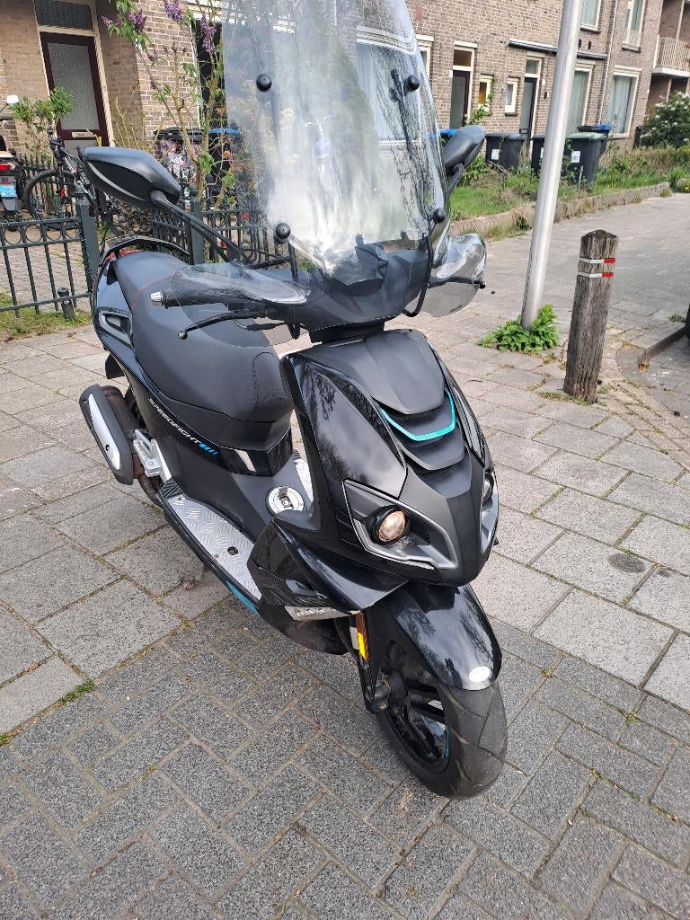 Peugeot speedfight 4 4takt a klasse NLscooter, Vélos & Vélomoteurs, Scooters | Peugeot, Comme neuf, Enlèvement, Speedfight, Classe A (25 km/h)