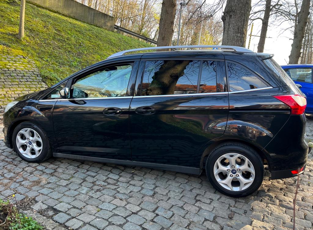 Ford Grand C-Max 1.6 Essence prête à immatriculer, Autos, Ford, Particulier, Grand C-Max, ABS, Airbags, Air conditionné, Bluetooth