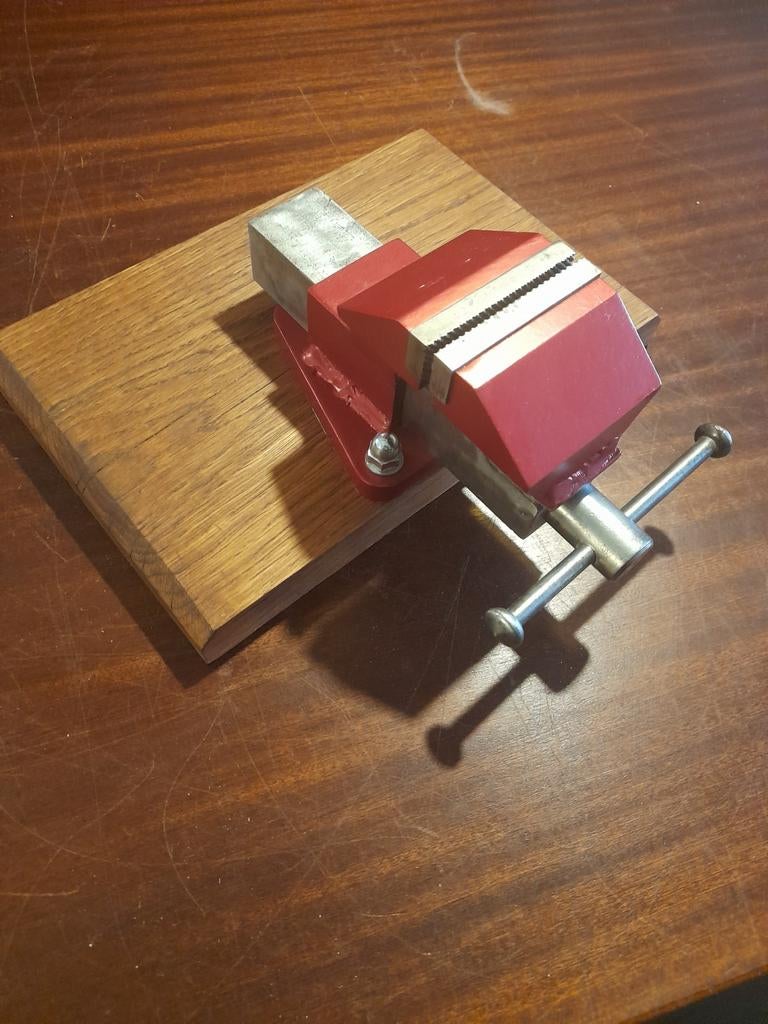 Bankschroef, Ophalen, Bankschroef