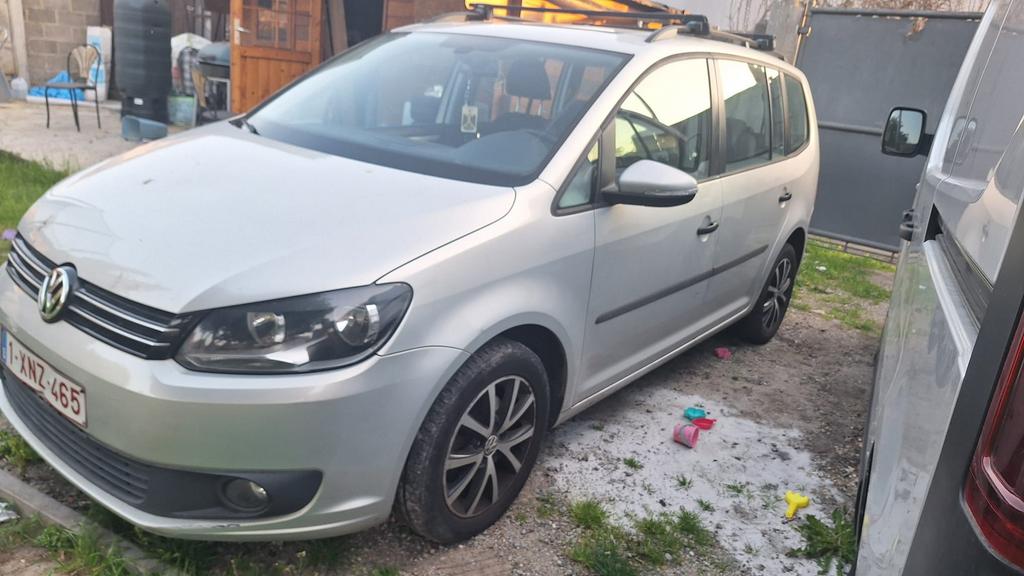 Volkswagen Touran 7 zitplaatsen 1.6, Auto's, Euro 5, 7 zetels, Diesel, Particulier