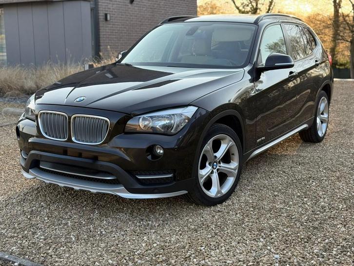 BMW X1 X-LINE PACK SPORT 2015 EURO 5B 18d 143Ch, Auto's, BMW, Bedrijf, X1, Navigatiesysteem, Leder, Ophalen