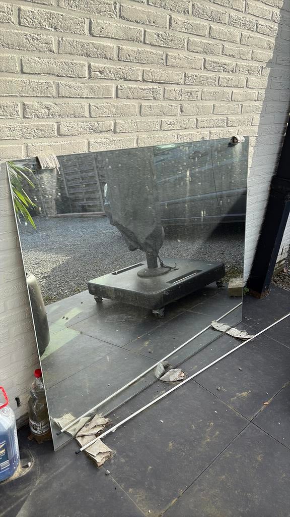 Spiegel, Ophalen, Zo goed als nieuw