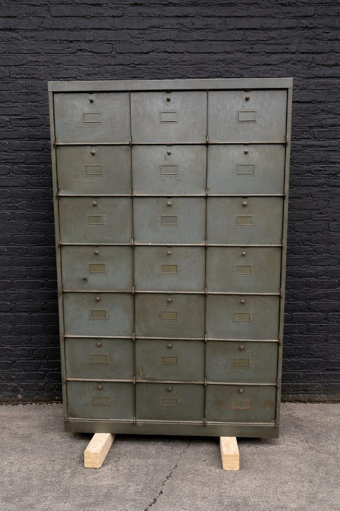 Industriële vakkenkast, Huis en Inrichting, Ophalen, Gebruikt