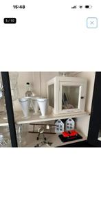 Heel veel riviera maison, Enlèvement