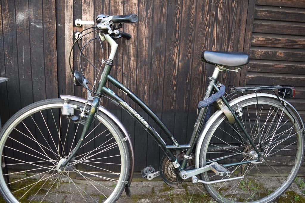GAZELLE DAMESFIETS 21 VIT, Ophalen, Gebruikt, Velgrem, Versnellingen