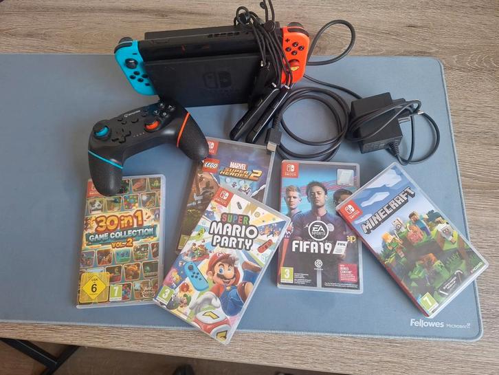 Nintendo Switch bundel te koop in goede staat., Consoles de jeu & Jeux vidéo, Consoles de jeu | Sony PlayStation 2, Enlèvement
