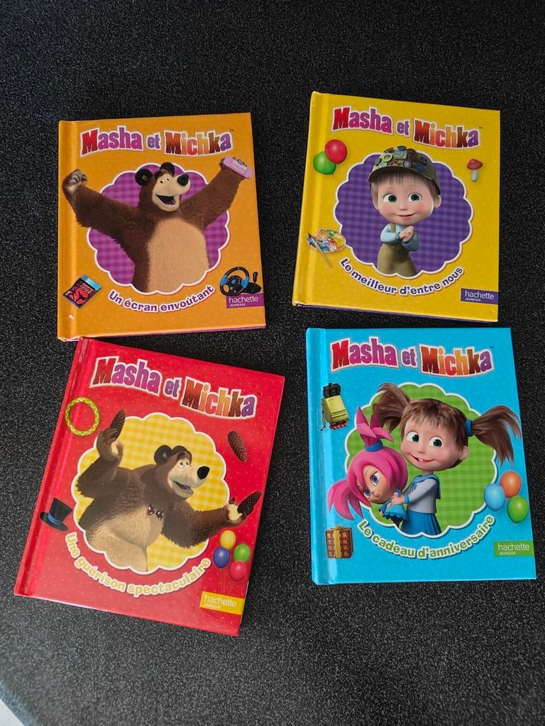 4 petits livres Masha et Michka