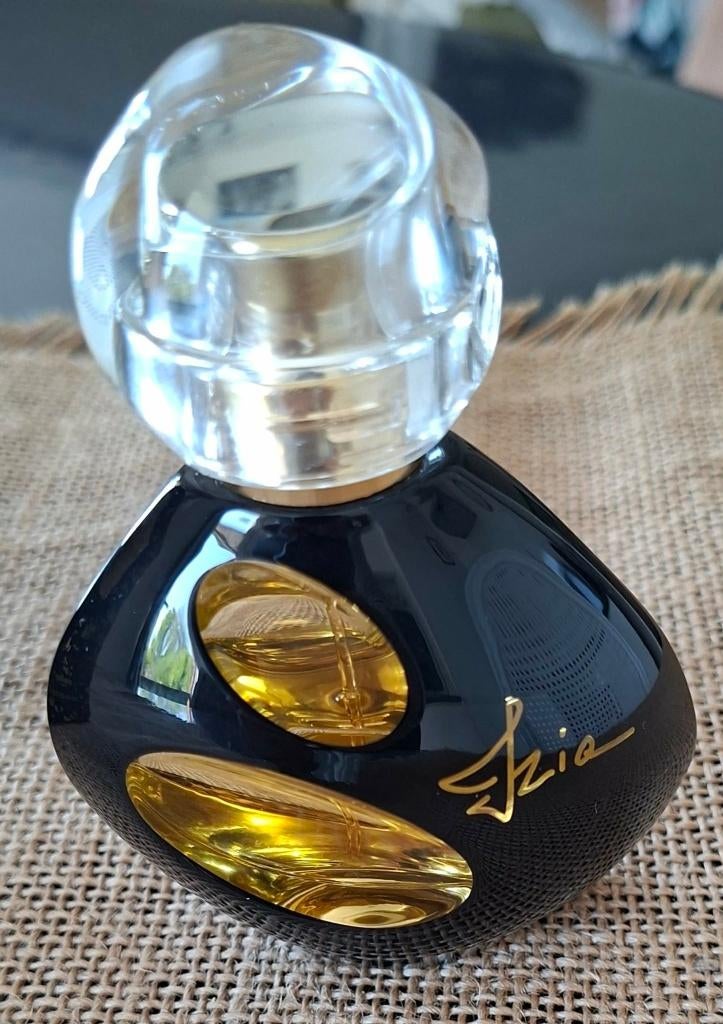 Izia La Nuit de Sisley Eau de parfum 30ml, Enlèvement, Comme neuf