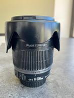 Lens Canon EF-S 18-200mm F/3.5-5.6 IS, Ophalen, Gebruikt, Telelens, Zoom