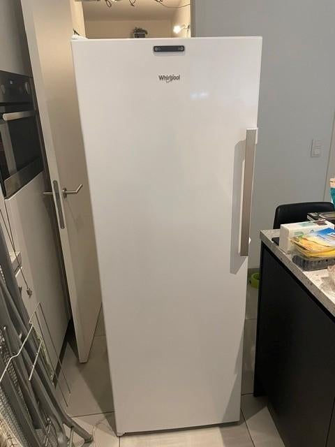 kastdiepvriezer Whirlpool, Moins de 60 cm, Congélateur, 160 cm ou plus, Comme neuf