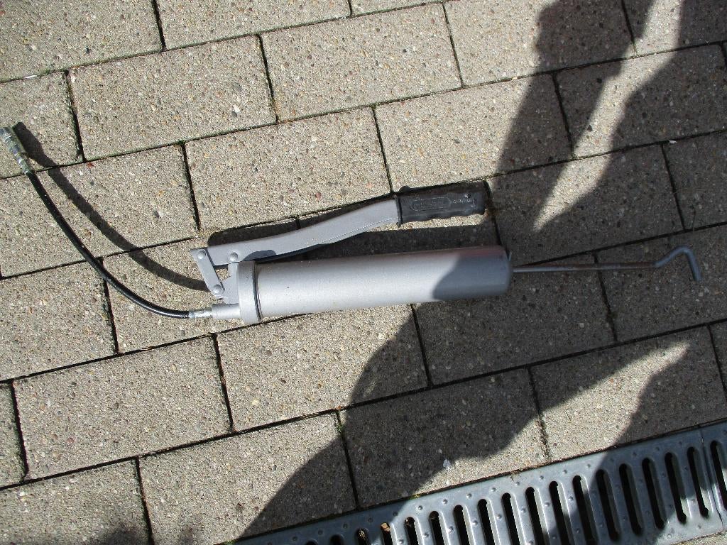 vetspuit, Ophalen, Zo goed als nieuw