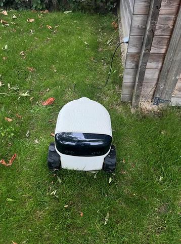 Toadi-Eeve-Willow Robotmaaier (1e generatie) – Gereviseerd beschikbaar voor biedingen