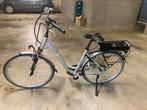 Elektrische fiets in zeer goede staat middenmotor, Fietsen en Brommers, Elektrische fietsen, Ophalen, Zo goed als nieuw
