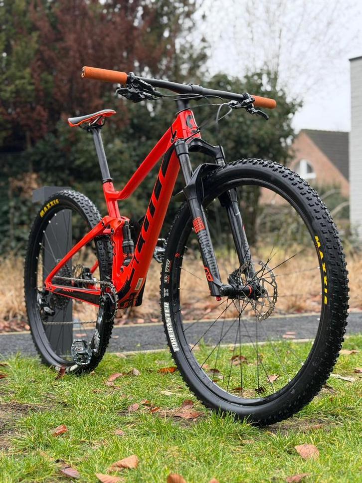SCOTT SPARK RC 900 carbon in nieuwstaat, Fietsen en Brommers, Fietsen | Mountainbikes en ATB, Zo goed als nieuw, Ophalen