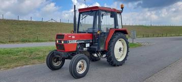 orginele Case IH 733 tractor met kenteken 733 beschikbaar voor biedingen