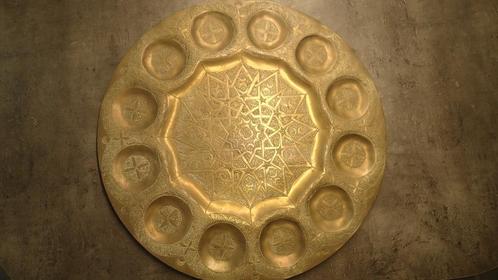 Plateau Marocain pour servir le thé en cuivre > 60 ans, Maison & Meubles, Accessoires pour la Maison | Plateaux, Comme neuf, Métal