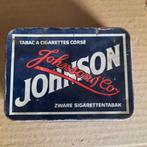 Boîte à cigarettes Johnson en étain 11 cm x 8,5 cm. Enchère, Collections, Boîte en métal, Enlèvement ou Envoi