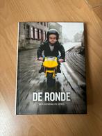 Boek "De Ronde", Boeken, Hobby en Vrije tijd, Nieuw, Ophalen of Verzenden, Overige onderwerpen