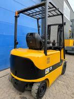 Caterpillar heftruck FB25 2,5 ton elektrisch met draaikantel, Zakelijke goederen, Machines en Bouw | Heftrucks en Intern transport