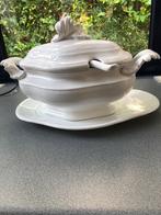 Vintage soepterrine met lepel, Ophalen