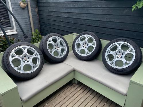 Alfa 156 en 147 originele Speedline GTA lichtmetalen velgen, Auto-onderdelen, Banden en Velgen, Velg(en), Zomerbanden, 17 inch