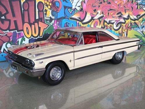 Ford Galaxie 500XL Lightweight Sunstar 1/18 --NIEUWSTAAT--, Hobby en Vrije tijd, Modelauto's | 1:18, Zo goed als nieuw, Auto, Sun Star