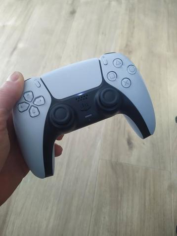 PLAYSTATION Draadloze controller PS5 dualsense White beschikbaar voor biedingen