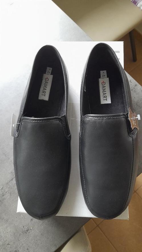 Damart: Zwarte leren herenpantoffels (maat 42) NIEUW, Kleding | Heren, Schoenen, Nieuw, Pantoffels of Sloffen, Zwart, Ophalen of Verzenden
