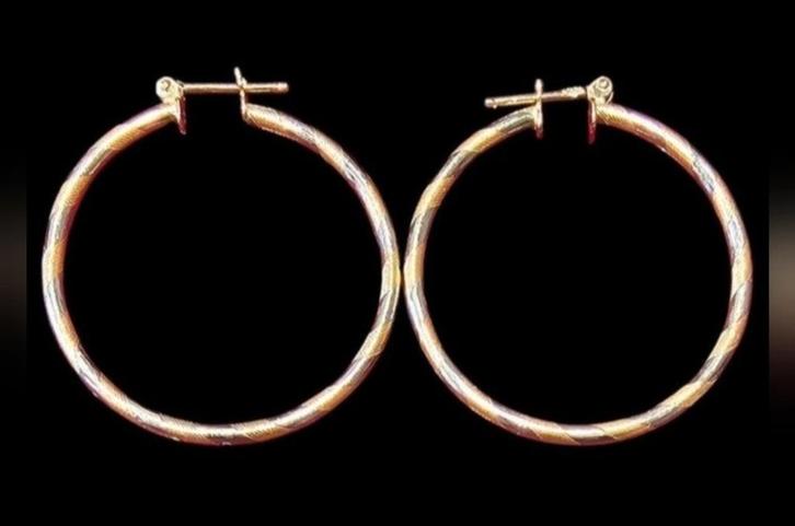 TWEEKLEURIGE 18K GOUDEN OORRINGEN, Handtassen en Accessoires, Oorbellen, Nieuw, Hangers, Goud, Goud, Ophalen of Verzenden