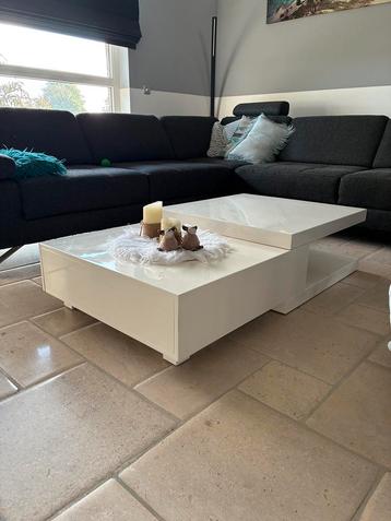 Salontafel wit beschikbaar voor biedingen