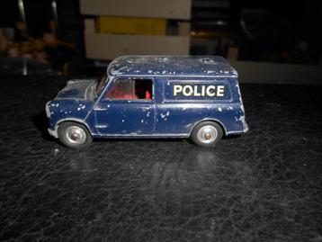 Corgi Toys Austin Mini Van police, Enlèvement ou Envoi, Corgi