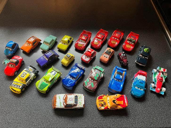 Disney pixar cars mater mcqueen finn sarge bernouilli, Kinderen en Baby's, Speelgoed |Speelgoedvoertuigen, Zo goed als nieuw, Ophalen of Verzenden