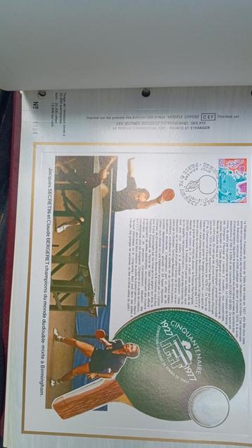 8 kaften CEF FDC – 800 eerste-dagbladen Frankrijk
 beschikbaar voor biedingen