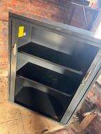 Goede kast VOOR ZONDAG OPHALEN!, Enlèvement