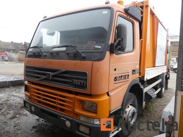 Volvo FM 4x2R 7.1 vuilniswagen (2001-201.695 km) beschikbaar voor biedingen