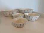 Set de 5 plats Boch petits pois, Ophalen