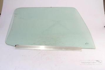 Mercedes-Benz Body & Chassis Parts Portier Ruit Actros Re. beschikbaar voor biedingen