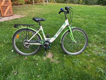 Meisjesfiets 24 inch beschikbaar voor biedingen