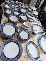 Noritake blue haze  24 personen., Antiek en Kunst, Antiek | Servies compleet, Ophalen