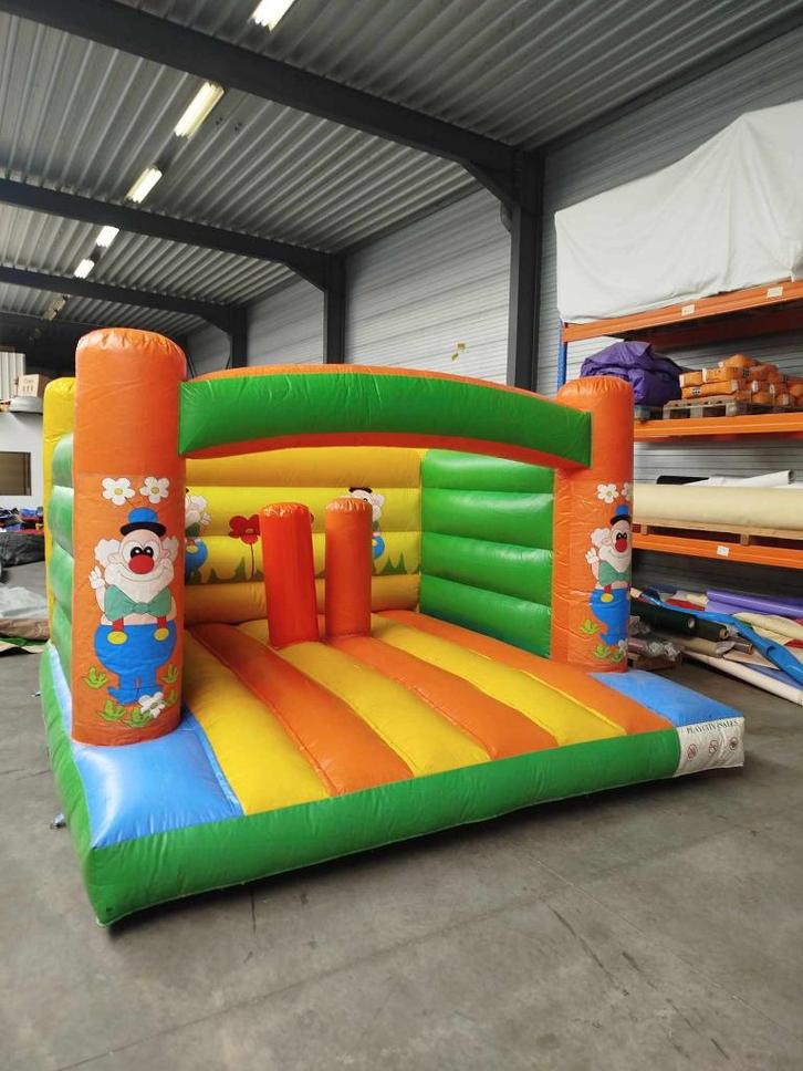 springkasteel kabouter met twee obstakels in te koop, Hobby en Vrije tijd, Feestartikelen | Verhuur, Zo goed als nieuw, Ophalen