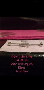 Neuf - Piercing industriel motif scorpion, Neuf, Acier, Autres types, Avec strass