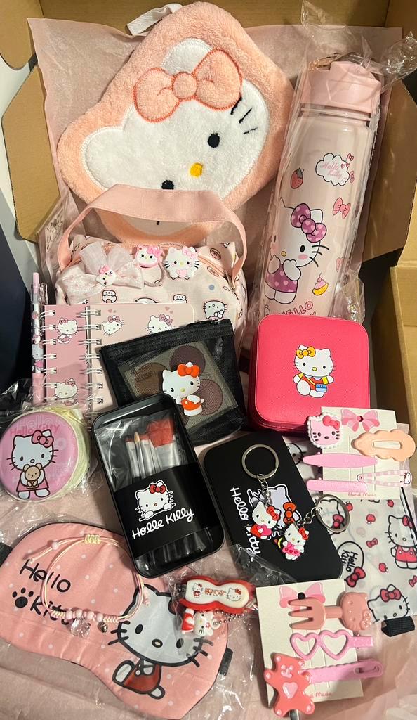 Hello Kitty Cadeaupakket voor Kinderen, Hobby en Vrije tijd, Feestartikelen, Nieuw, Ophalen of Verzenden